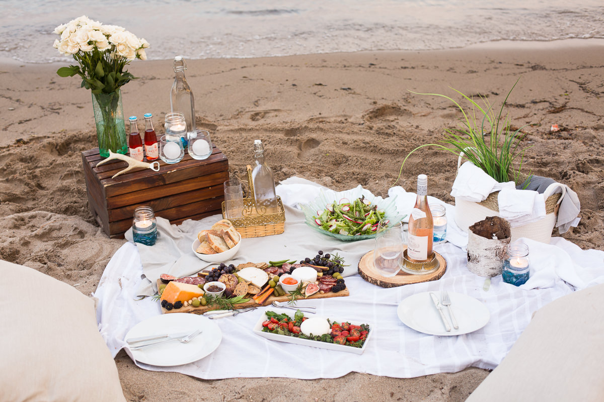 Beach Picnic Food Ideas For Couples
