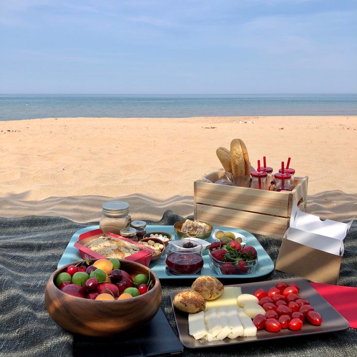Must Try Beach Picnic Lunch Ideas